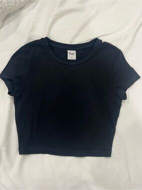Aritzia TNA Ortiz Cropped T-Shirt